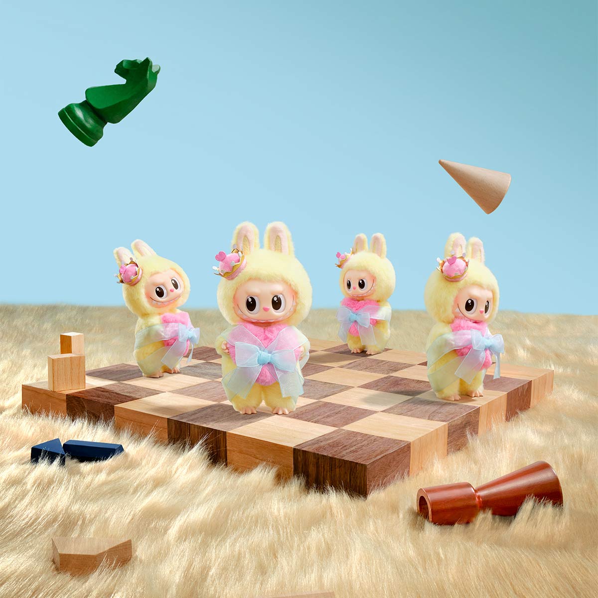 THE MONSTERS Let's Checkmate Series Plush Hanging Card